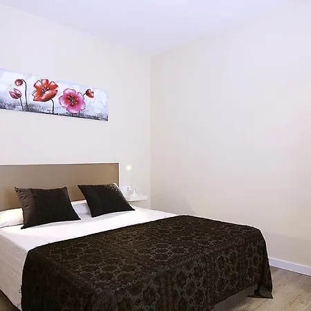 Apartment Munne - Spacious Apartment Fc Barcelona Barcelona