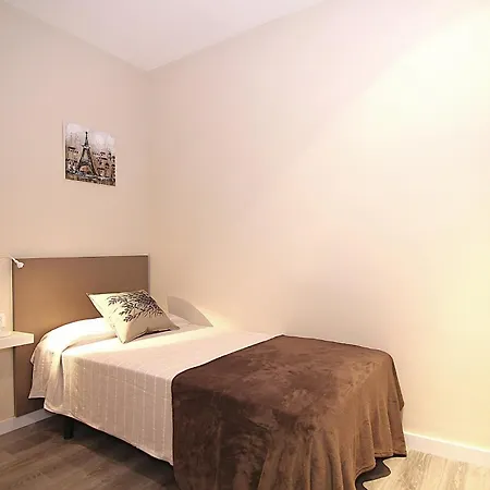 Munne - Spacious Apartment Fc Barcelona Apartment *