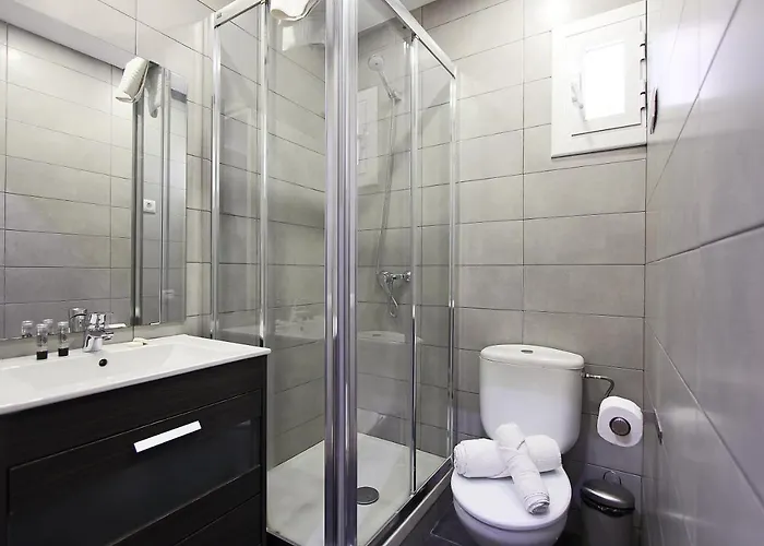 Munne - Spacious Next To Fc Apartamento *