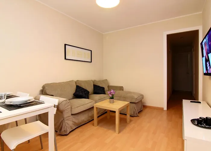 Munne - Spacious Next To Fc *