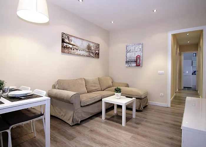 Munne - Spacious Next To Fc
